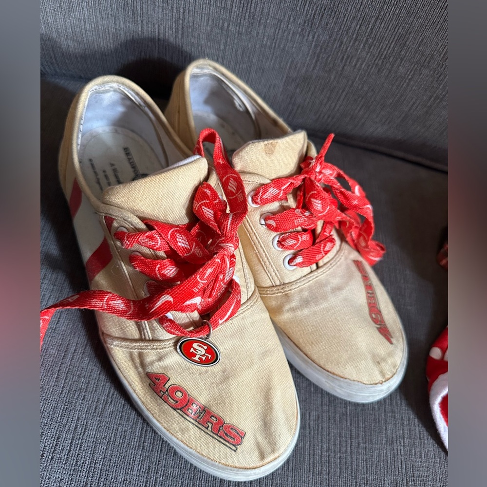 Vintage 49ers shoes super cute!
